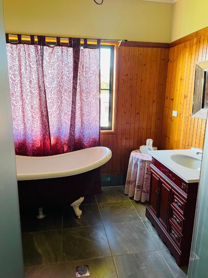 Golden Lace B&B Sarina Eksteriør billede